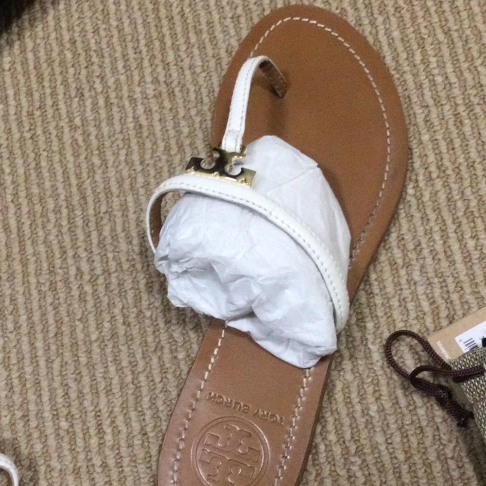 Tory Burch T strap Sandals